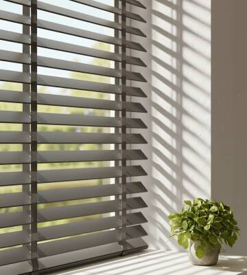 AKILLI MOTORLU AHŞAP JALUZİ, ANTRASİT RENK,  50mm,  % 100 orjinal ahşap jaluzi , Uzaktan kontrol, Zaman ayarlı - 3